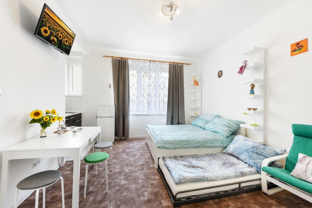 Family Apartment Hortensia Praha Exteriér fotografie